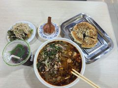 -阿叶羊杂碎(前进街店)