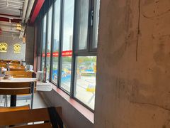 -肥肥虾庄·金牌油焖大虾(杨园滨江时代walk店)