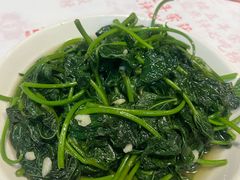 -堂瓦里·33年传统赣菜(第一街区店)