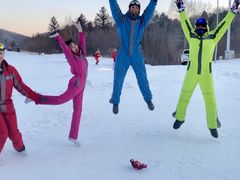 -亚布力新体委滑雪场