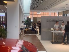 -宁波宝信宝马4S店(江北日湖店)