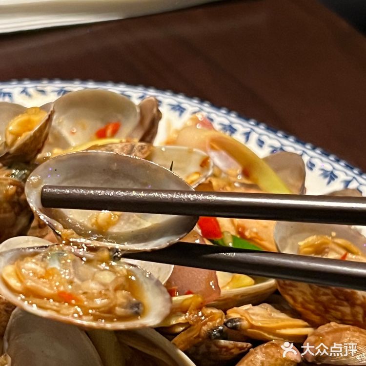 三位小姐姐和一位泰国厨师的Thai bistro可爱又可口