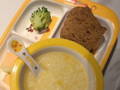 -绿茶餐厅(滨海万达广场店)