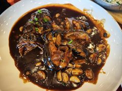 -侬佳蒸菜馆(听潮店)