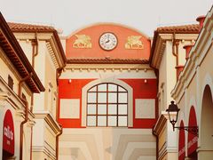 -佛罗伦萨小镇广佛名品奥特莱斯(疏港路店)