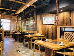 大堂-马路牙子烧烤音乐酒馆(望京店)