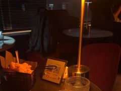 -Mx.cocktail bar