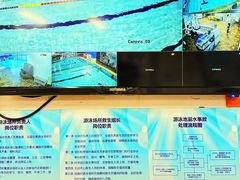 -虹桥河滨花园会所游泳馆