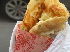 -小红车炸蛋葱油饼