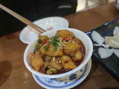 -炉小二铜锅牛蛙•川湘菜(三里屯店)