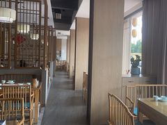 -严记小天府酸菜鱼(西四路店)