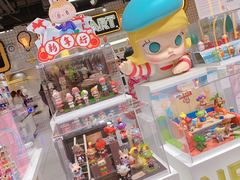 -泡泡玛特POPMART(上海环球港店)