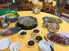 -五洞培记山庄·鲜牛肉火锅