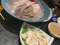 -周师兄大刀腰片火锅(洪崖洞旗舰店)