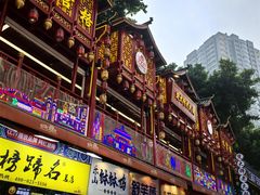 -八一好吃街·高品美食广场
