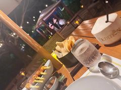 -三亚艾迪逊酒店·海滩烧烤 BARBACOA·现场乐队·浪漫晚餐·烧烤海鲜