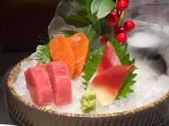-蟹犇前•帝王蟹雪蟹(陆家嘴店)