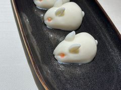椰汁玉兔糕-侨美食家·41年地道粤菜(恒福路店)