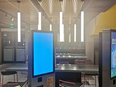 -麦当劳(国际社区店)
