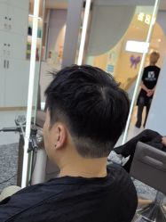 -苏豪路易士·嘉玛发廊