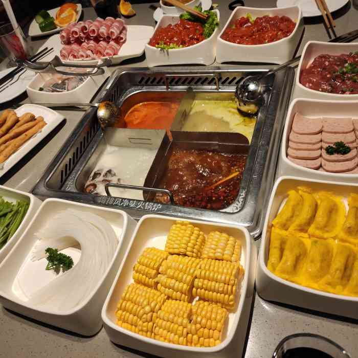 海底捞火锅(momopark店)-"约了好久的海底捞终于来吃啦～这家在mom.
