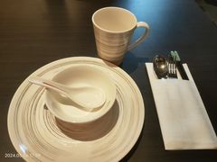 餐具摆设-庐灶江南·江南菜·四合院Bistro(东直门雍和宫·原华侨宾馆店)