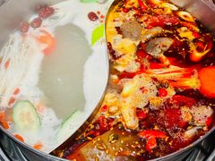-乐山串串香老火锅(鼓楼店)