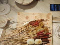 -老街烧烤大排档·地道湖北菜·龙虾馆(汉口火车站店)