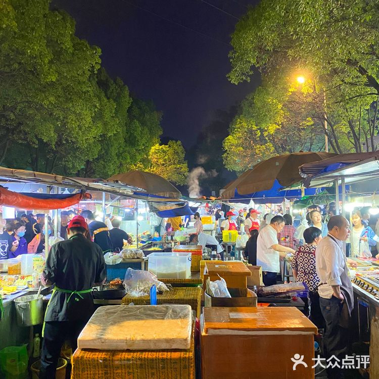南京三江学院夜市测评🤔最真实的感受💢