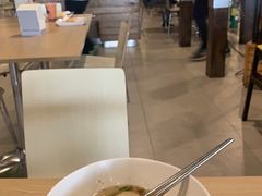 -Pier 21 (Terminal 21 Asok)