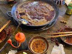 -黄潇洒老火锅(九眼桥宏济巷店)