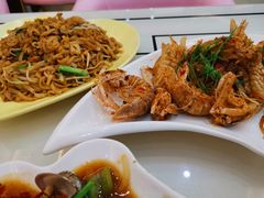 -覃记海鲜美食餐厅