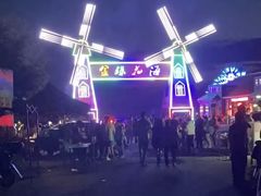 -北纬44度·金珠花海休闲农业旅游景区