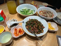 -湘阁里辣(南岭购物广场店)