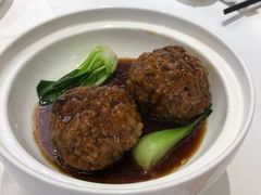 红烧狮子头-乾隆美食·本帮菜(黄河路店)