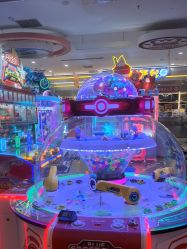 -乐多星球潮玩中心(沈阳嘉里城店)