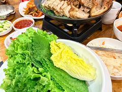 -喇喇排骨火锅·传统韩式脊骨汤(望京西园总店)