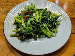 -粘芭喃腊云南的菜