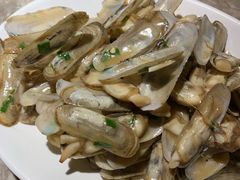 -沪小胖小龙虾(淮海中路旗舰店)