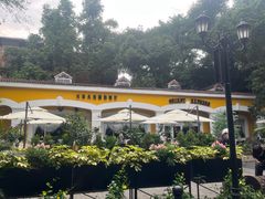 -火车头法国西餐厅