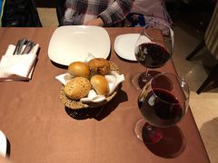 餐前面包-卡本妮法餐厅·北京和平宾馆