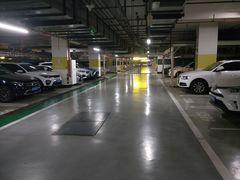 -北京银泰中心-停车场