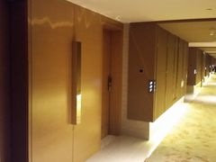 -上海中航虹桥机场泊悦酒店