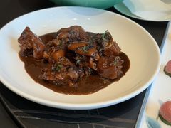 -鼎泰亨·海鲜牛肉餐厅(滨江店)