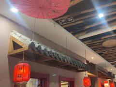 -辣莊重庆老火锅(威海高铁站韩乐坊店)