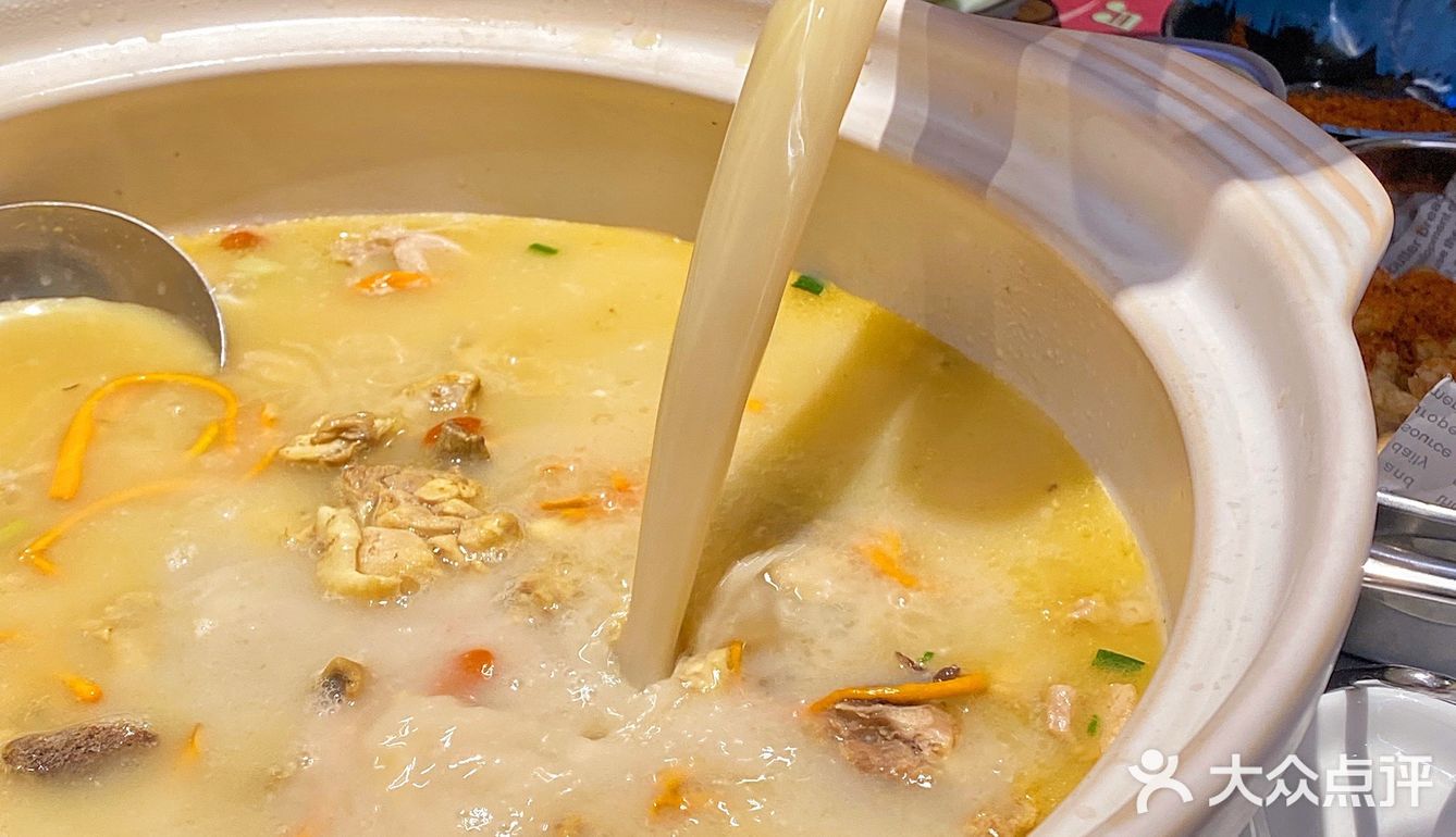 这一锅鲜活鲍鱼的“泡澡水”也太太太补啦❗️❗️