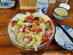 沙拉-黑门食堂