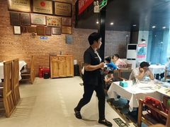 -鄱阳湖·江西小炒·瓦罐煨汤(五道口店)
