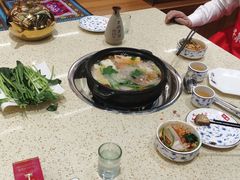 -九寨沟特色牦牛肉汤锅