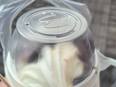 -麦当劳(乳山路店)